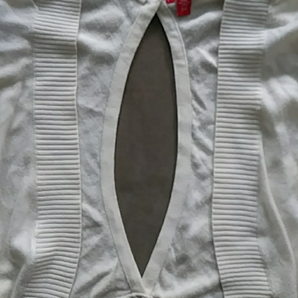 Cardigan - Picture 3 of 5